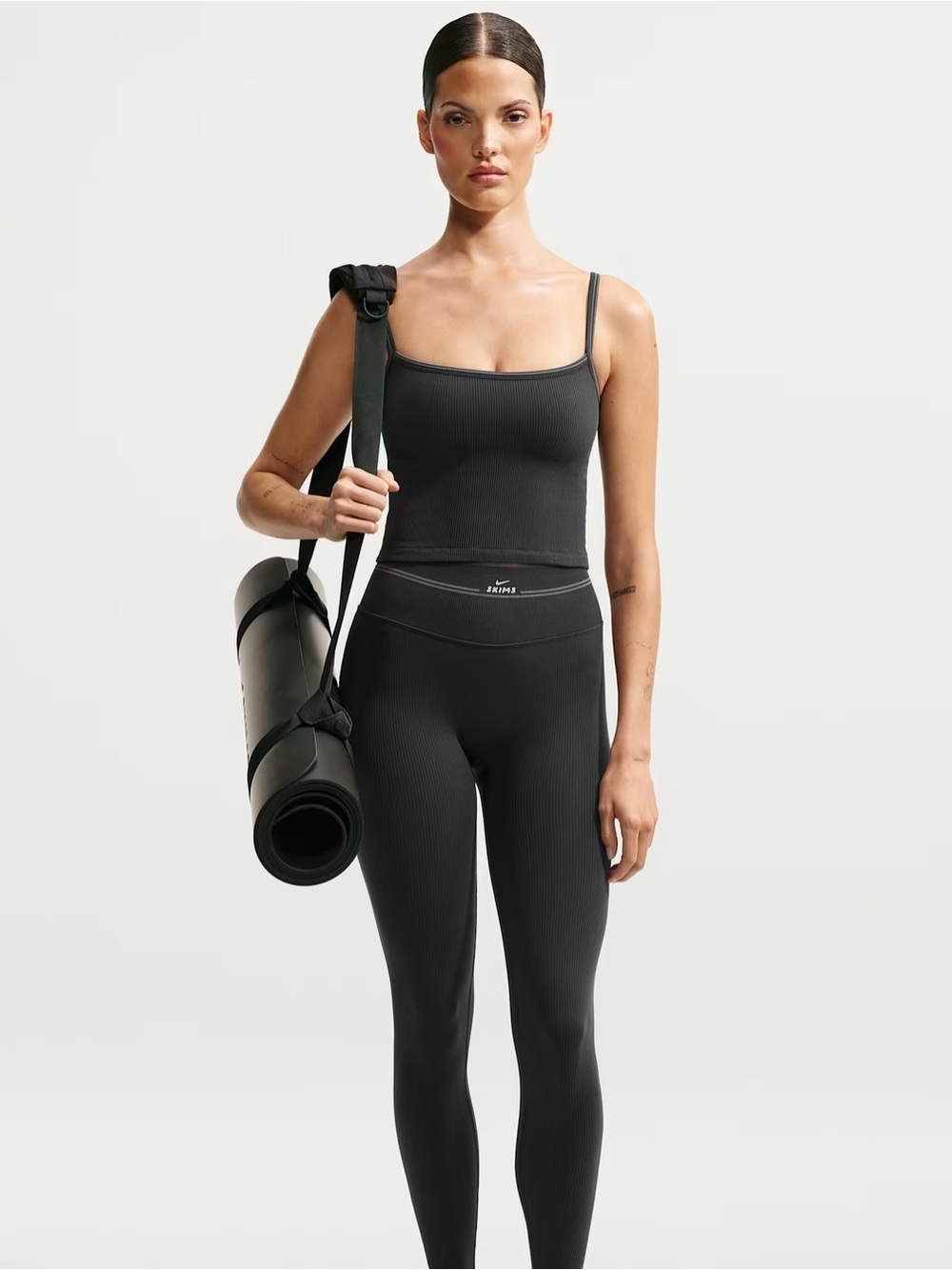 SKIMS x Nike seamless dip back legging 26 inch